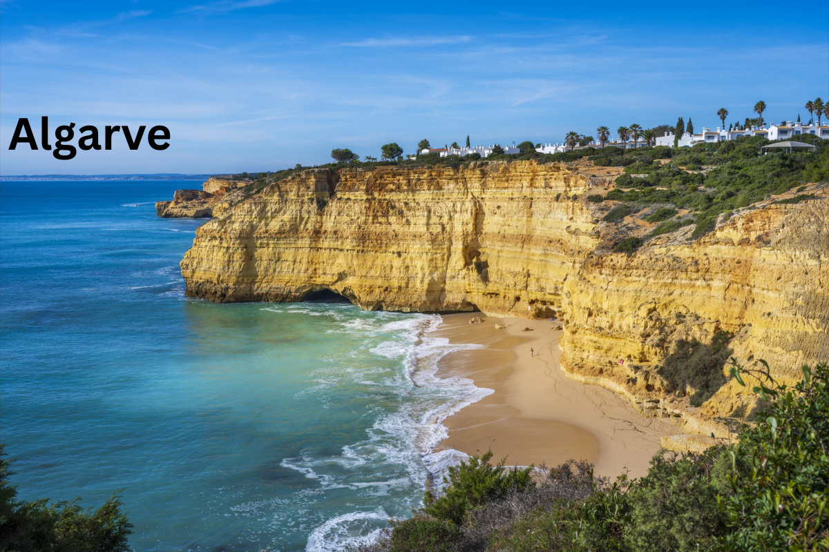 Discovering the Wonders of the Algarve: A Summer Paradise in Southern Portugal